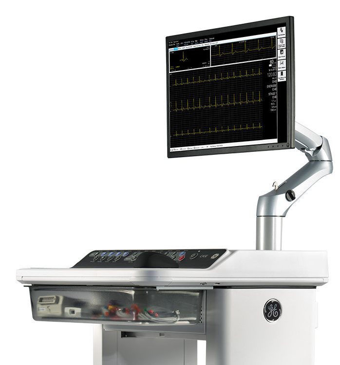 Belastungs-EKG-System CASE mit schwenkbarem Monitor und Konsole